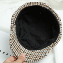 Sterling Boston Scally Cap™ Flat Fabric Button Crown