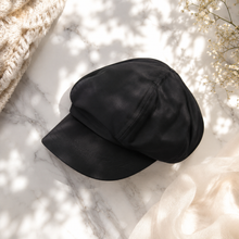 Sterling Linen Newsboy Beret™ with Oversized Painter Crown