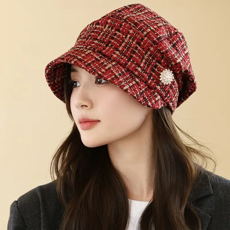 Sterling Retro Plaid Painter Beret™ Knit Peaked Brim