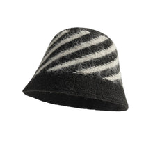 Sterling Striped Knit Bucket Hat™ Woolen Texture Contrast Bands